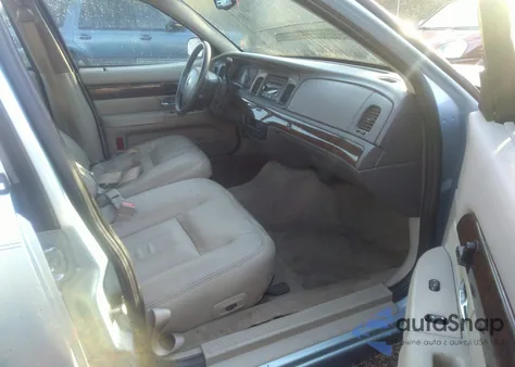 2008 Mercury Grand Marquis Ls z USA, uszkodzony, nr VIN 2MEFM75VX8X656844